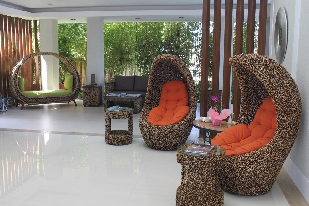 The Reef Hotel And Residences Олонгапо Екстериор снимка